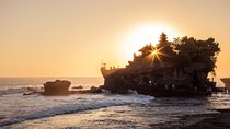 Famous Temples Tour with Tanah Lot Sunset