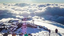 Mt kilimanjaro (highest in Africa) hike 6 days Rongai route