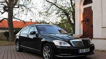 Prague airport luxury transfer by a Mercedes Benz S class