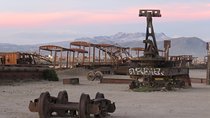 Sunset and Stargazing at Train Cemetery (Cementerio de Trenes) from Uyuni