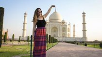 Taj Mahal & Agra City Tour from Delhi by Fastest Train in India