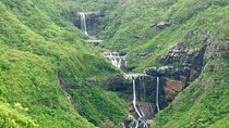 Mauritius-7 Cascades (Tamarind Falls)incl. Guide & Hotel Transfer