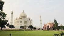 Taj Mahal Tour From Delhi