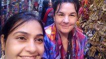Private Customized Delhi Shopping Tour with Female Consultant