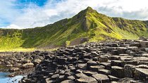 2-Day Northern Ireland Tour from Dublin Including Belfast and Giants Causeway