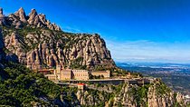 Montserrat Private Guided Tour with Pick up