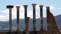 Volubilis and Meknes: Private 8-hour excursion from Meknes Hotel pick up