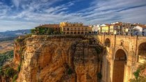 Private tours from Malaga to Ronda and the white village of Setenil up to 8 pax