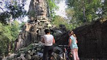 Private Angkor Bakeng Sunset Hidden gem bike tour