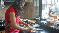 Private Vegetarian Indian Cooking Class in Mumbai