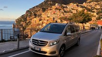 Small-Group Tour of the Amalfi Coast by Minivan with Light Lunch