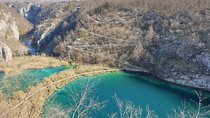 Plitvice Lakes Private Guided Tour from Pula with Transfer to Zagreb
