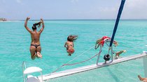 Snorkeling Adventure at Isla Mujeres Includes Lunch and Open Bar