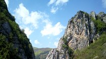 From Sofia: The gorges of Trun and Dragovski stone trail