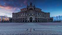 Transfer from Prague to Dresden: Private daytrip with 2 hours for sightseeing