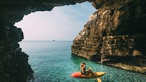  FULL CAVE & SAFARI EXPERIENCE by KAYAK