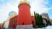 Private Dalí Museum and Tour from Barcelona