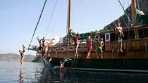 Bodrum Sightseeing & Relaxation Yacht Cabin Charter