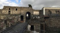 Pompeii-Herculaneum-Wine tour from Sorrento, with licensed guide included
