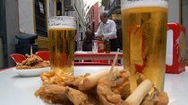Sevillian tapas tasting on a bicycle (3 bars-3 tapas-3 drinks)