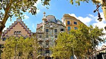 Private Full Day Walking City Tour in Barcelona