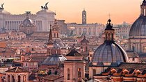 Discover the famous seven hills of Rome with the calessino bee