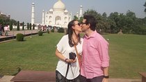 Full Day Agra Sightseeing with all Inclusive (Entrance Fee & Lunch)