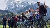 Neuschwanstein Castle by Bus Incl. Bike Ride or Hohenschwangau