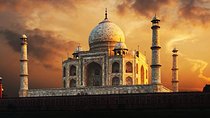 Private Taj Mahal and Agra Full-Day Tour From Delhi