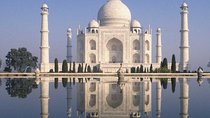 Taj Mahal Day Tour by Super luxury Car