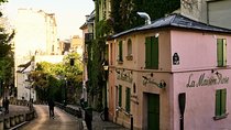 Montmartre’s heritage with specialties tasting Private Tour