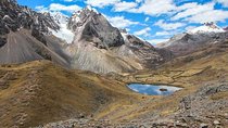Private Ausangate and Sibinacocha Trek (6 Days, 5 Nights)