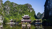 Ninh Binh Day Tour: Hoa Lu - Tam Coc - Mua Cave 