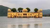 5 Days Luxury Golden Triangle Tour : Delhi Agra Jaipur Tour