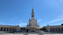 1-Day Private Tour to Fatima, Battle, Nazareth and Óbidos 
