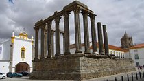 Private excursion for 1 to 8 people: the city of Évora and its monuments