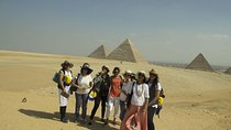 Giza Pyramids layover tour