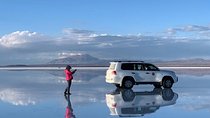Standar 3 Days Uyuni Salt Flats and Colorfull Lagoons