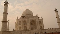 Delhi to Agra: Daily Group Escapes to the Taj Mahal & Agra Fort