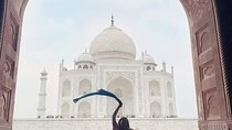 All inclusive Overnight Taj Mahal & Fort Tour from Jaipur With Accommodation