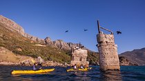 Kayak Chapman's Peak and Karbonkelberg in Hout Bay