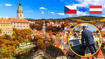 Private Transfer from Prague to Vienna with a Stopover in Cesky Krumlov