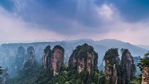 Private day tour to Zhangjiajie Glass Bridge and Avatar Mountain
