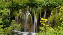 All inclusive luxury daytrip Plitvice Lakes from Split or Trogir