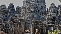 Two-days tour discovering Angkor Wat,The carving of 1000 Lingas and Beng Mealea