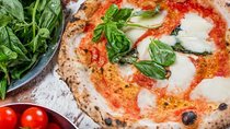 Pizza & Gelato: Family Cooking Class in Florence