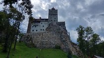 Private Peles & Bran Castles and Brasov City Tour from Bucharest