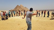 2-Day Private Tour Sakkara, Dahshur,Giza, the Egyptian Museum and Old Cairo