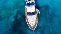 Private Half Day Yacht Cruise from Athens to Fleves Islet 