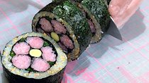 Private Art Sushi Roll Class in Kyoto